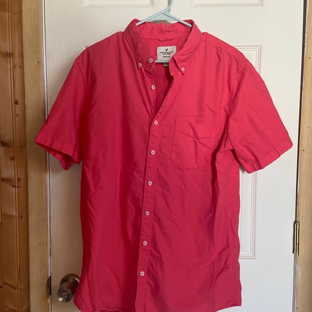 American eagle short sleeve button up